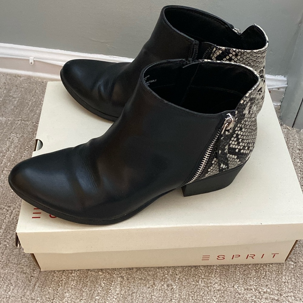 Ladies Booties